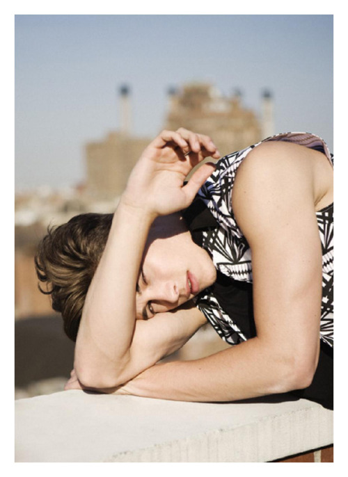 justforyoufranciscolachowski:  Vanity Teen