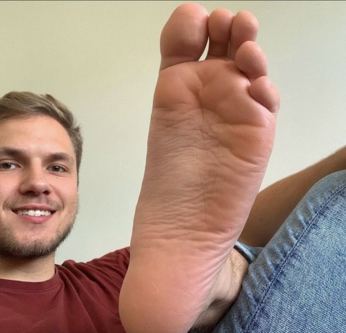 feetman80-deactivated20220409: porn pictures