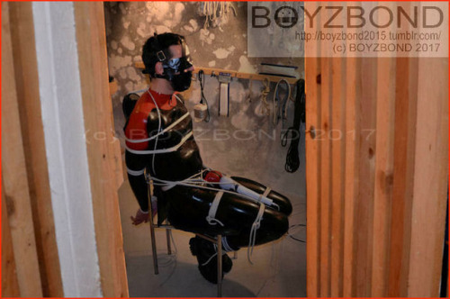 XXX boyzbond2015: In the bondage cell, after photo