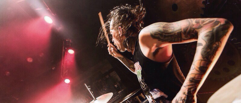 vicfxentes:  photos by adam elmakias.       