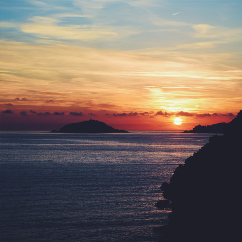 travelingcolors: Cinque Terre | Italy (by Luca Bologni | lucabologni.tumblr.com) 
