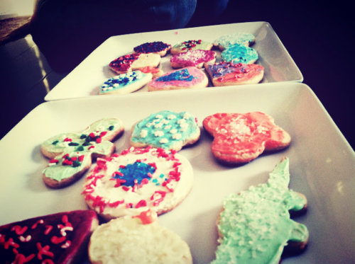 Baking Christmas Cookies with My Family!