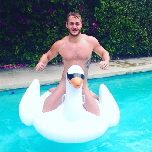 celebritybodybuge:  Austin Armacost