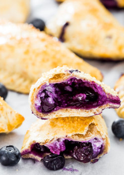 do-not-touch-my-food:  Blueberry Goat Cheese