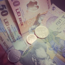 365photo-project:  262/365 Romanian currency is so colorful 