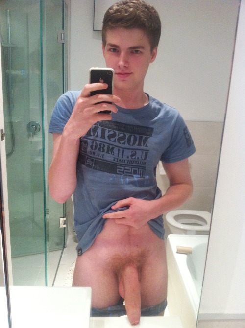 poundtowntexas:  cheeky-lads-post:  i need a boyfriend help me http://cheeky-lads-post.tumblr.com follow for more hotties with botties ;) Snapchat me at: Jamie_Boys ;) ;) xx  Daaaaaaamn