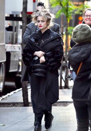 bonhamxcarter:  Helena Bonham Carter is seen filming on the set of ‘Ocean’s Eight’