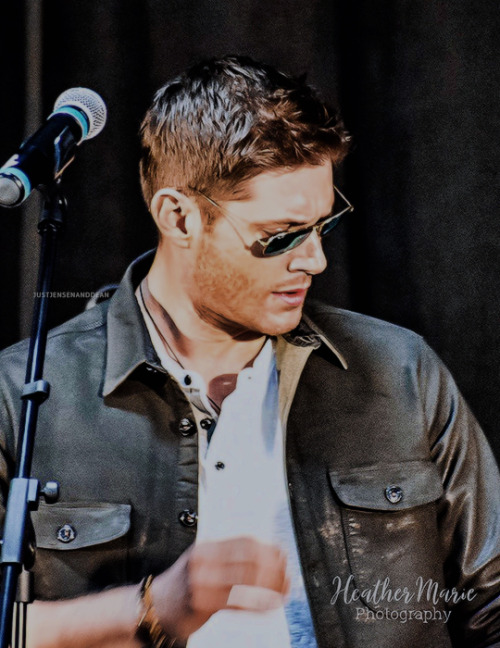 justjensenanddean:  Jensen Ackles | NJCon 2019 [x] [x]
