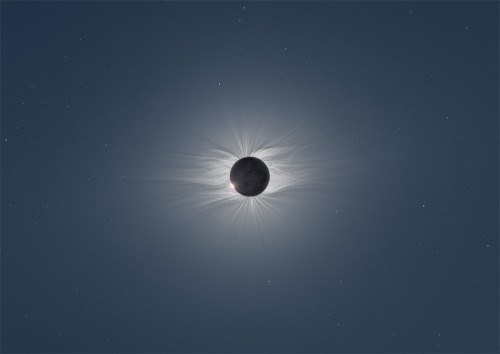siouxerz:Milosav Druckmüller is, hands down, the greatest eclipse photographer in the world. Fa