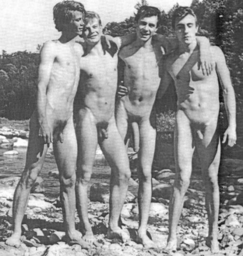 shlongmn:  monsters-of-the-cock:  VINTAGE MONSTERCOCKS  Ouch! 