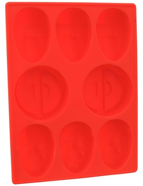 fuckyeahmarvelstuff:  Marvel Silicone Trays by Diamond Selects 