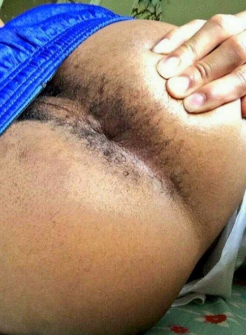 addicted2cakes:  bluacex:  JoS Submit pics & video via kik: BluAceX  (Submission)Send pics2  Kik carmelmocaswagg Single_nigga_2000@yahoo.com & twitter @carmelmocaswagg  tumblr http://addicted2cakes.tumblr.com