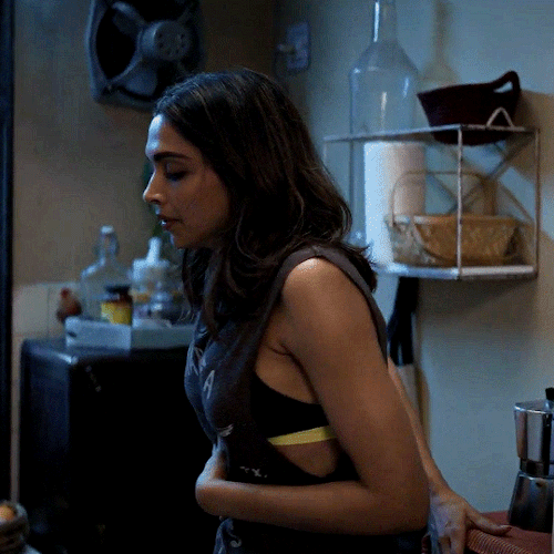 DEEPIKA PADUKONE As ALISHA In Gehraiyaan (2022) — Directed By Shakun Batra