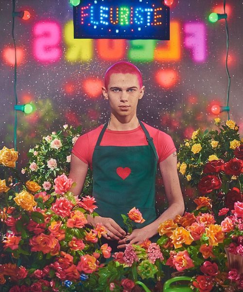 Beyond-The-Pale: Le Petit Fleuriste, 2017 - Pierre Et Gilles