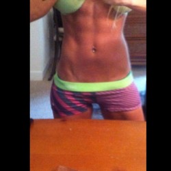 sexygymchicks:  @sunshinestyle1: One day