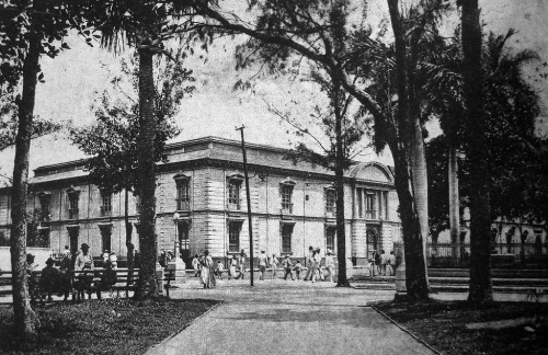 Universidad Nacional y Escuela Politécnica, San Salvador, El Salvador, 1927.