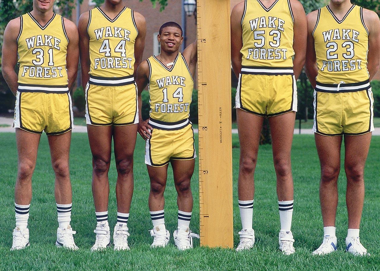 siphotos:  As a point guard at Wake Forest, Muggsy Bogues didn’t let his short