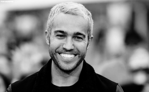 featuringfob: Peter Lewis Kingston “Pete” Wentz III (born June 5, 1979), known prof
