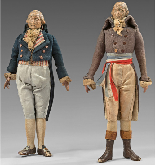 bunniesandbeheadings:A pair of very creepy dolls meant to represent Robespierre and either Saint-Jus