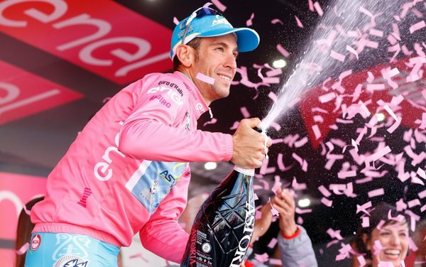 dbarraja:  The Shark is the new Maglia Rosa 
