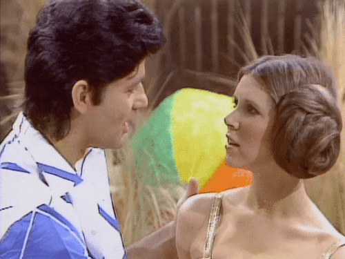 gameraboy:  Carrie Fisher learning to kiss. Saturday Night Live, November 18, 1978