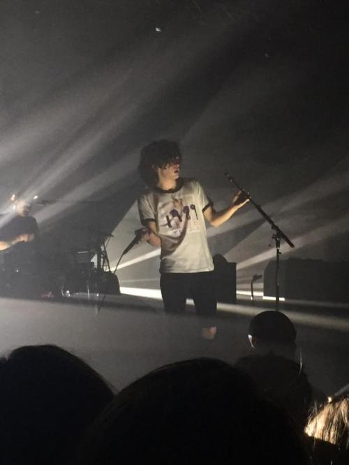 taylorswift:   @kelrottman3: MATTY HEALY IS TAYLOR SWIFT AF #1989   WHATWHATWHATWHAT  THIS.