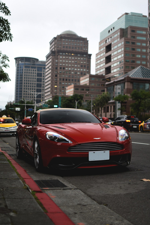 motivationsforlife:Vanquish Volante