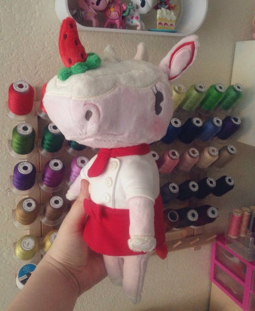 here’s merengue! definitely my fav animal crossing plush that i’ve made.