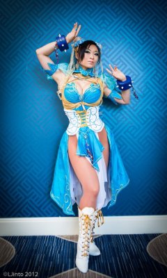 love-cosplaygirls:  CHUN-LI from Street Fighter cosplay done by YayaHan