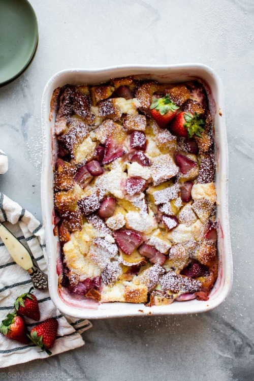 Strawberries ‘n’ Cream French Toast Casserole 