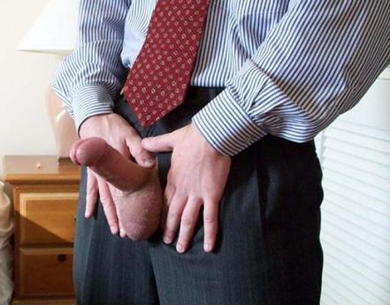 handsomedaddies:  I’ll help you with that…