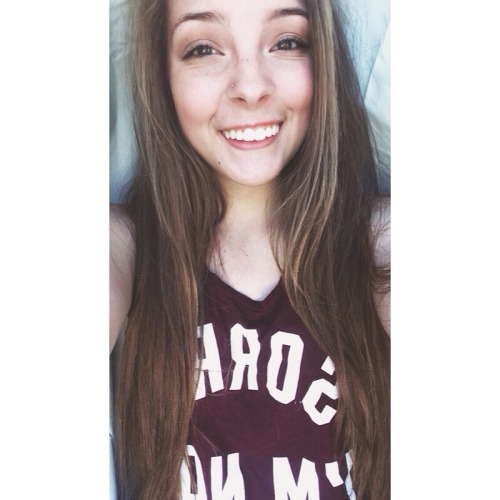 ladiscutee:  mccnbliss:  Okkkkkkkk 🍑  JADE holy poOP YOURE SO CUTE
