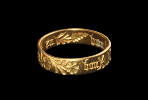 gemma-antiqua:Medieval western European gold ring dated to the 14th century. The ring is inscribed o