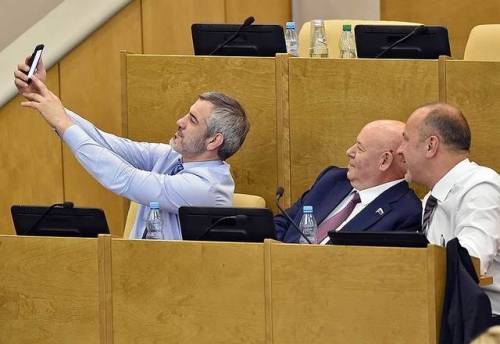 st-louis-is-spooky:  prussianmemes: I hope everybody can enjoy the typical day at the Russian parliament  it looks like a classroom where the teacher’s left for a few minutes 