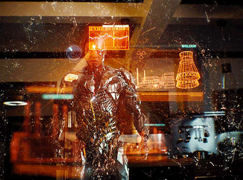 zacharylevis:I never thought I’d see the defenders of Earth united, fighting as one.