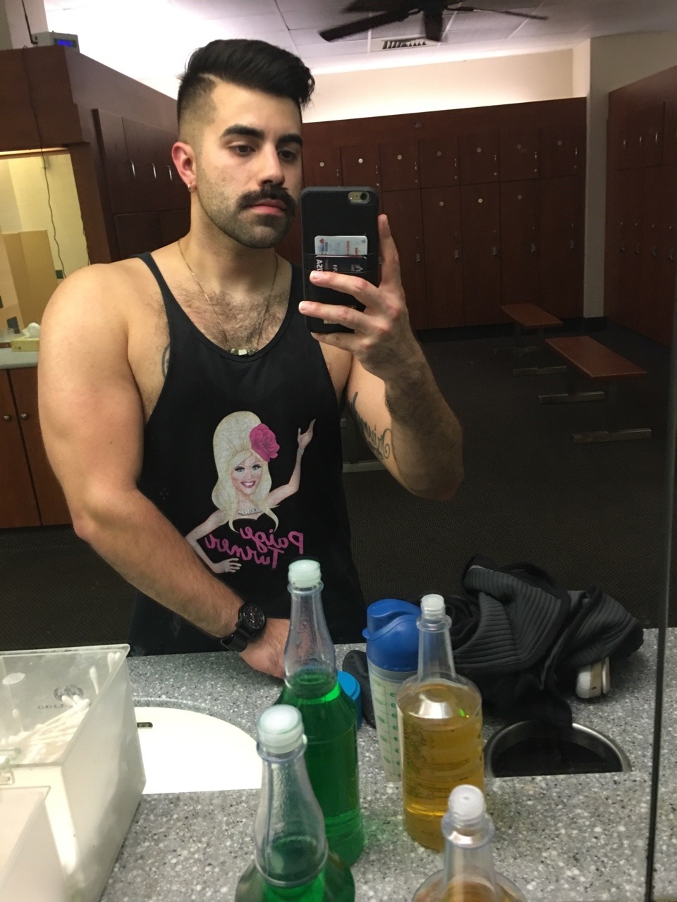 kitkitboom:New look I mean&hellip;looking good brah!