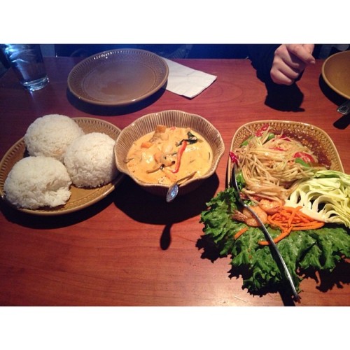 😋 (at Mali Thai Cuisine)