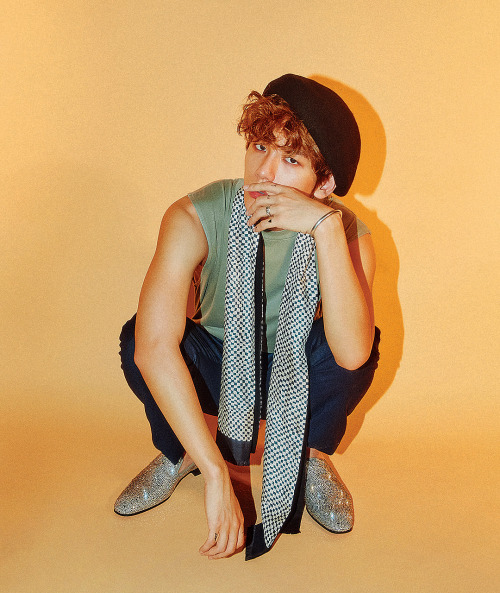 holding for baekhyun: day [389/640]↳ EXO’s BAEKHYUN photographed by Shin Sun-hye for NYLON Korea | O