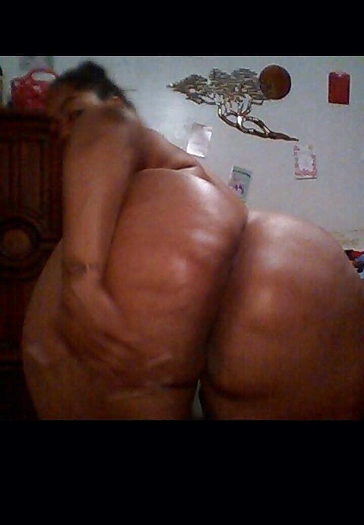 nimdadam:Big Weed Azz..