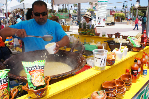 vctzine:Always Sunny in Ensenada, Baja California - 2VCT by keigotj!COMER BIEN!  コロナ前の世界 - La vida a
