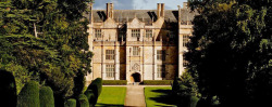 discovergreatbritain:  Montacute HouseTravel back to Elizabethan times at Montacute House, an idyllic country mansion in Somerset. You’ll find Tudor portraits in the long gallery, and magnificent gardens to explore. You might also recognise the house