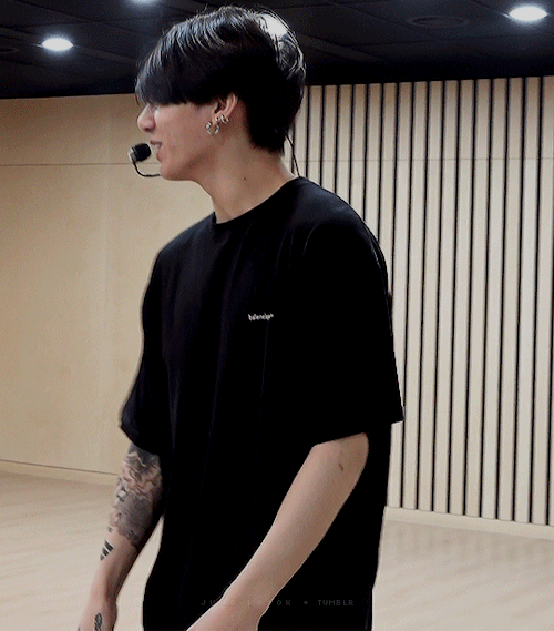 Barefaced Jungkook Is Such A Blessing 