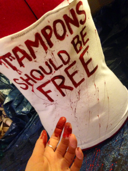 hoodrat-gutterpigeon:  Tampons should be