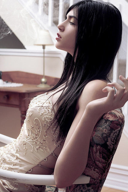 girls-snap:  Debutante by Alexander Denomay on Flickr. 
