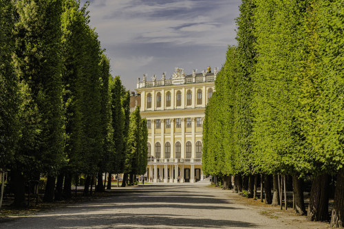 allthingseurope:    Schönbrunn Castle, Austria 