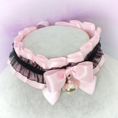 pastel choker