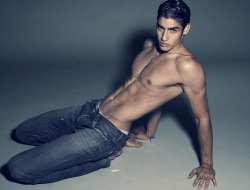 calledpocahontas:  He’s Mr world 2012, Francisco Escobar from Colombia.