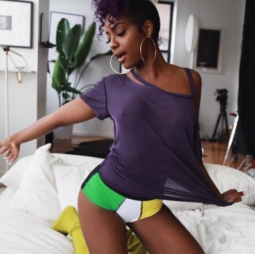 JUSTINE SKYE IN MEUNDIESxCROSSCOLOURS-The iconic collection has arrived!Details: 1966mag.com