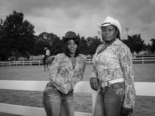 charismablu:  blackourstory:  canadianbeerandpostmodernism:  “Atlanta-based photographer