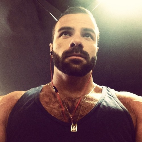 beardburnme:  “Uma hora tem q voltar ao treino! E com a ajuda do NO2Xplode 💪💦 #gym #treino #academia #strong #força” by @olimpioalves on Instagram http://ift.tt/1EF5v9x